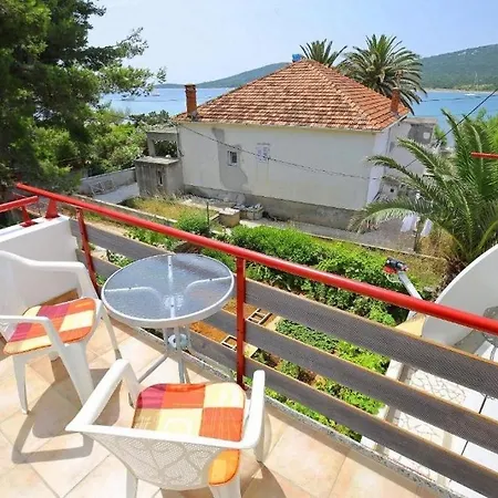 By The Sea - 19193 Apartment Ist
